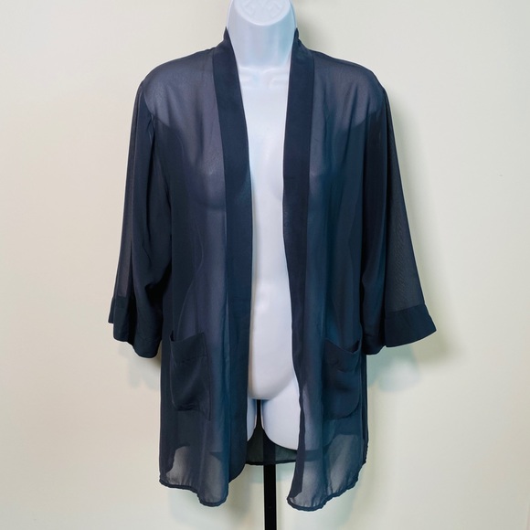 H&M Divided Navy Blue Sheer Kimono Style Embroidered Peacock Top Size 4 - Picture 3 of 8